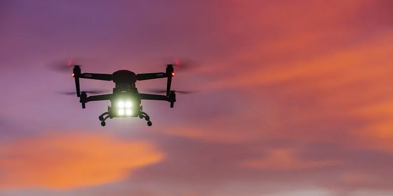 Drone trong trình diễn ánh sáng